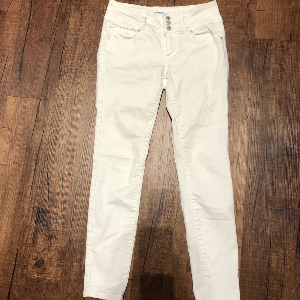 WAX White Jean